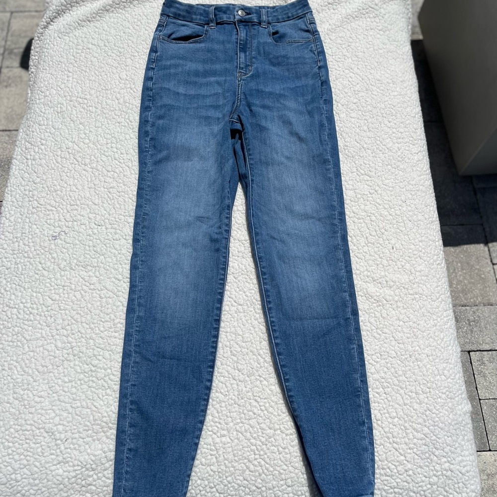 American Eagle Outfitters Woman's Size 8 Long Denim Jeans